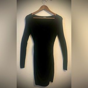 EXPRESS | LONG SLEEVE DRESS